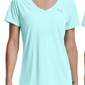2/$10🦋Women's UA Shirt🦋